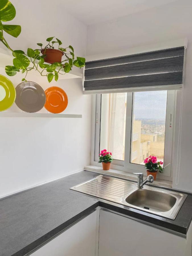 The Blue Mill Penthouse With Beautiful Views Lejlighed Naxxar Eksteriør billede