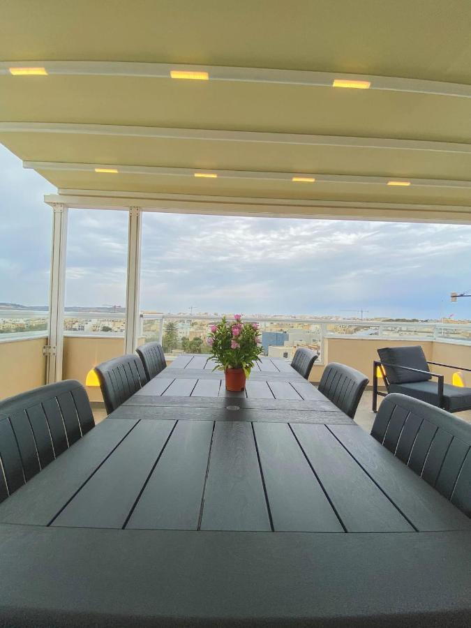 The Blue Mill Penthouse With Beautiful Views Lejlighed Naxxar Eksteriør billede